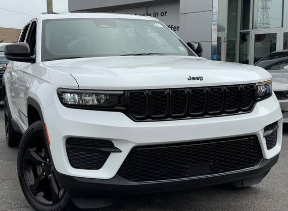 JEEP GRAND CHEROKEE 2024 1C4RJHAG4RC231297 image